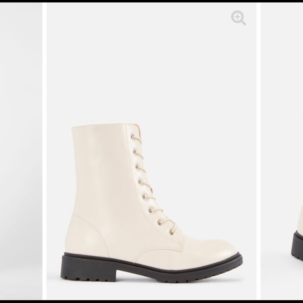Combat boots